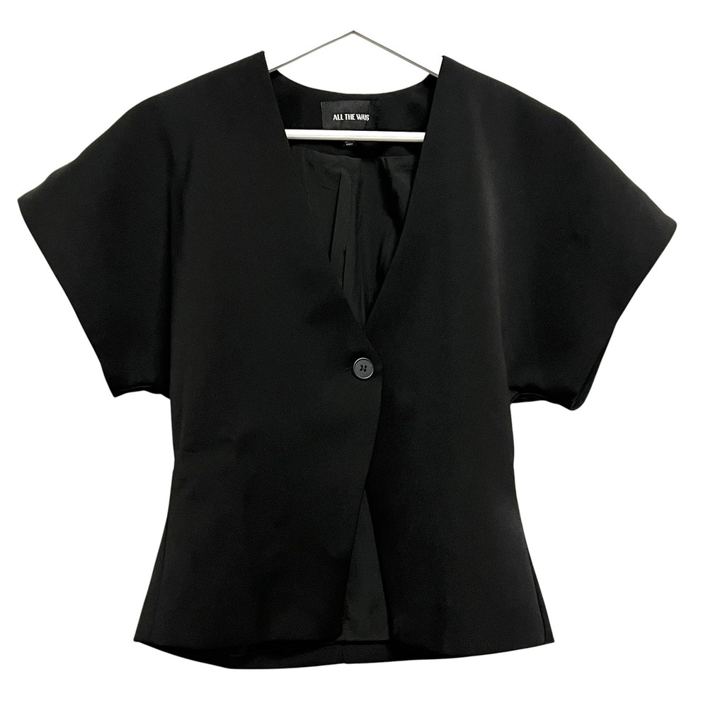 ALL THE WAYS Short Sleeve Top Womens XXS Black Single Button V-Neck Structured